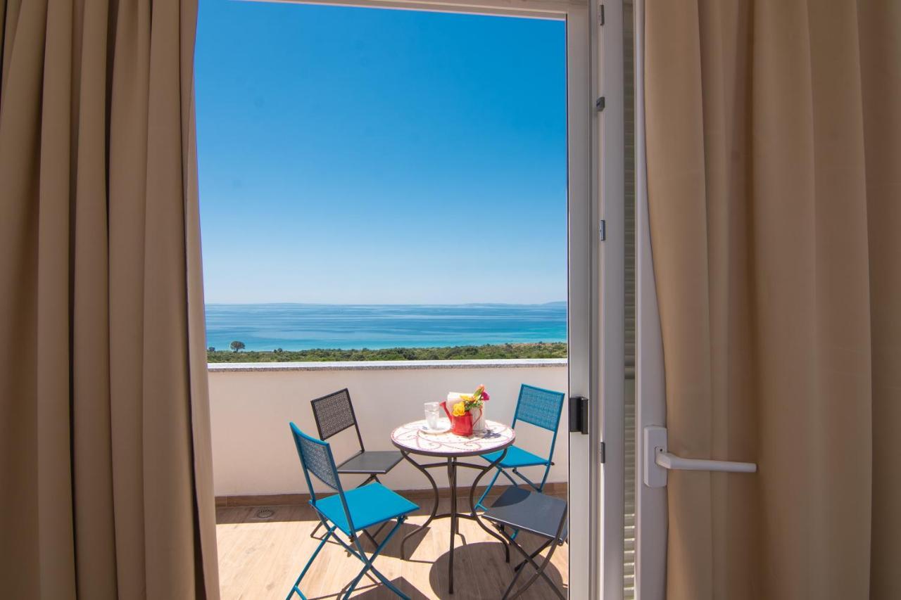 נובליה Villas Royal I With Private Pool מראה חיצוני תמונה